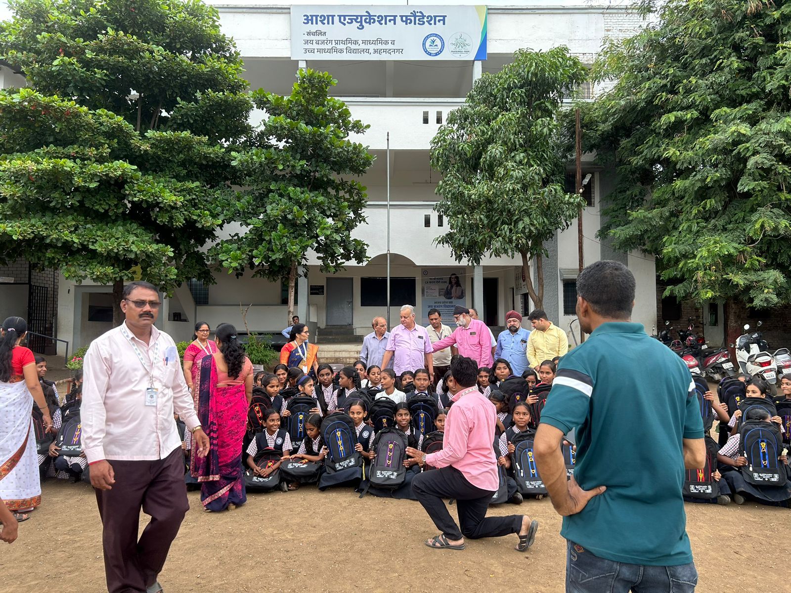 School kit distribution 364