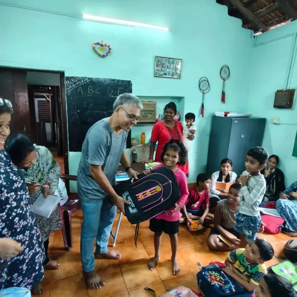 School kit distribution 368